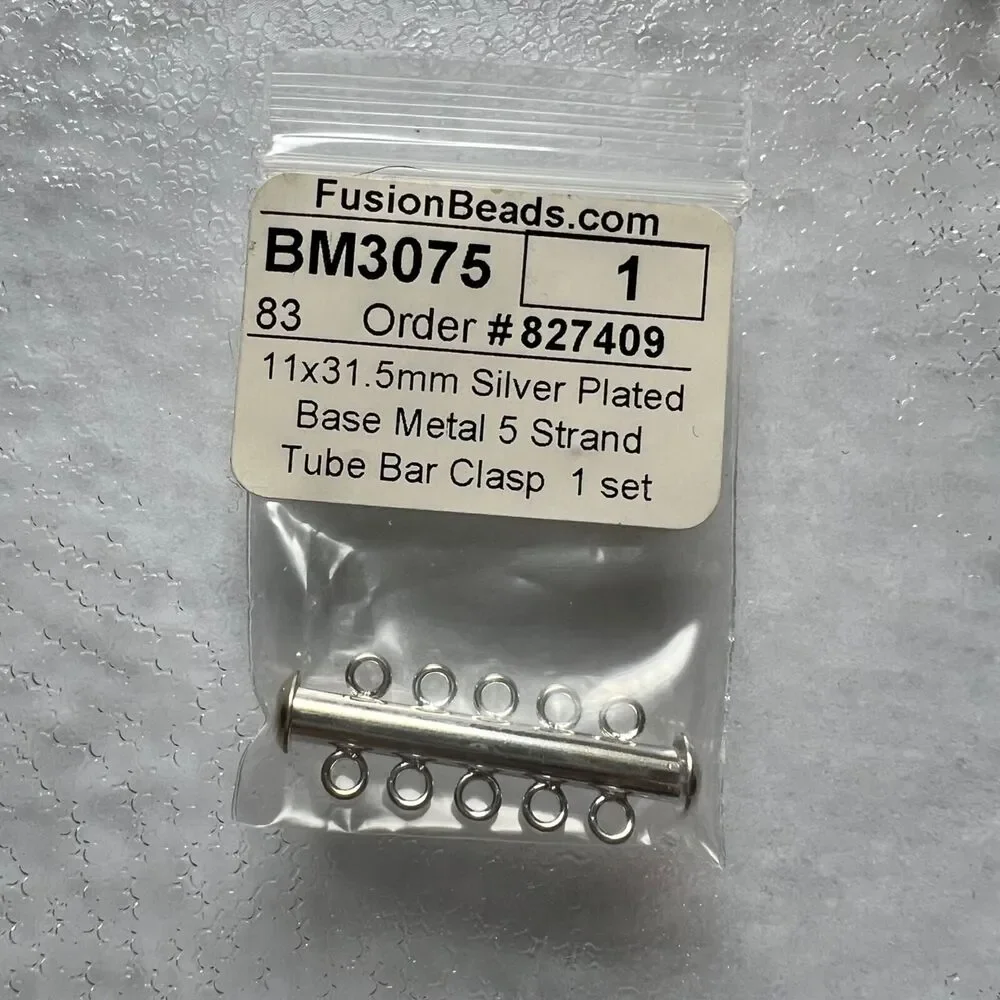 Lot of Jewelry Clasps Barrel Clasps Five Strand Tube Bar Toggle Clasp